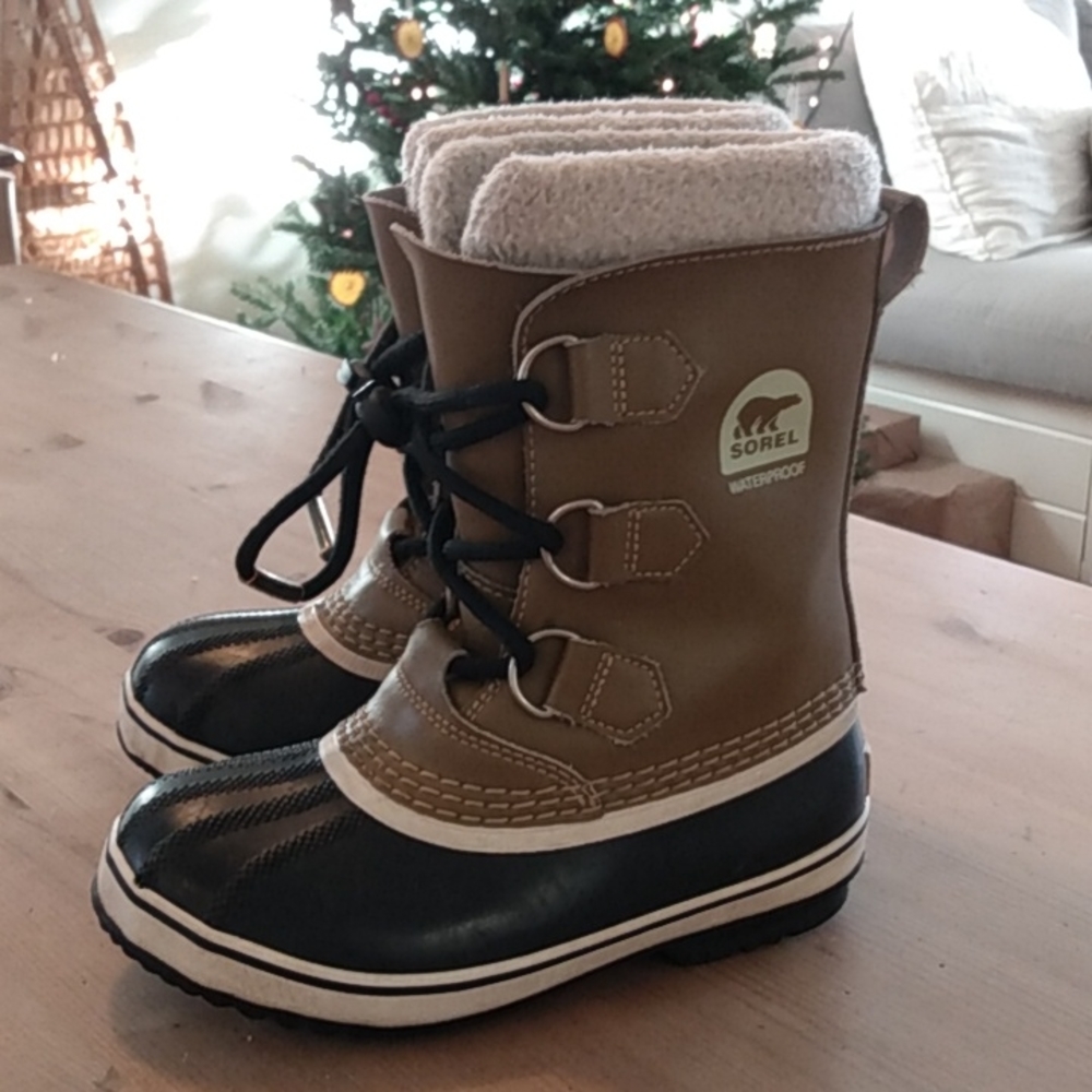 Sorel Kids Boots Size 1